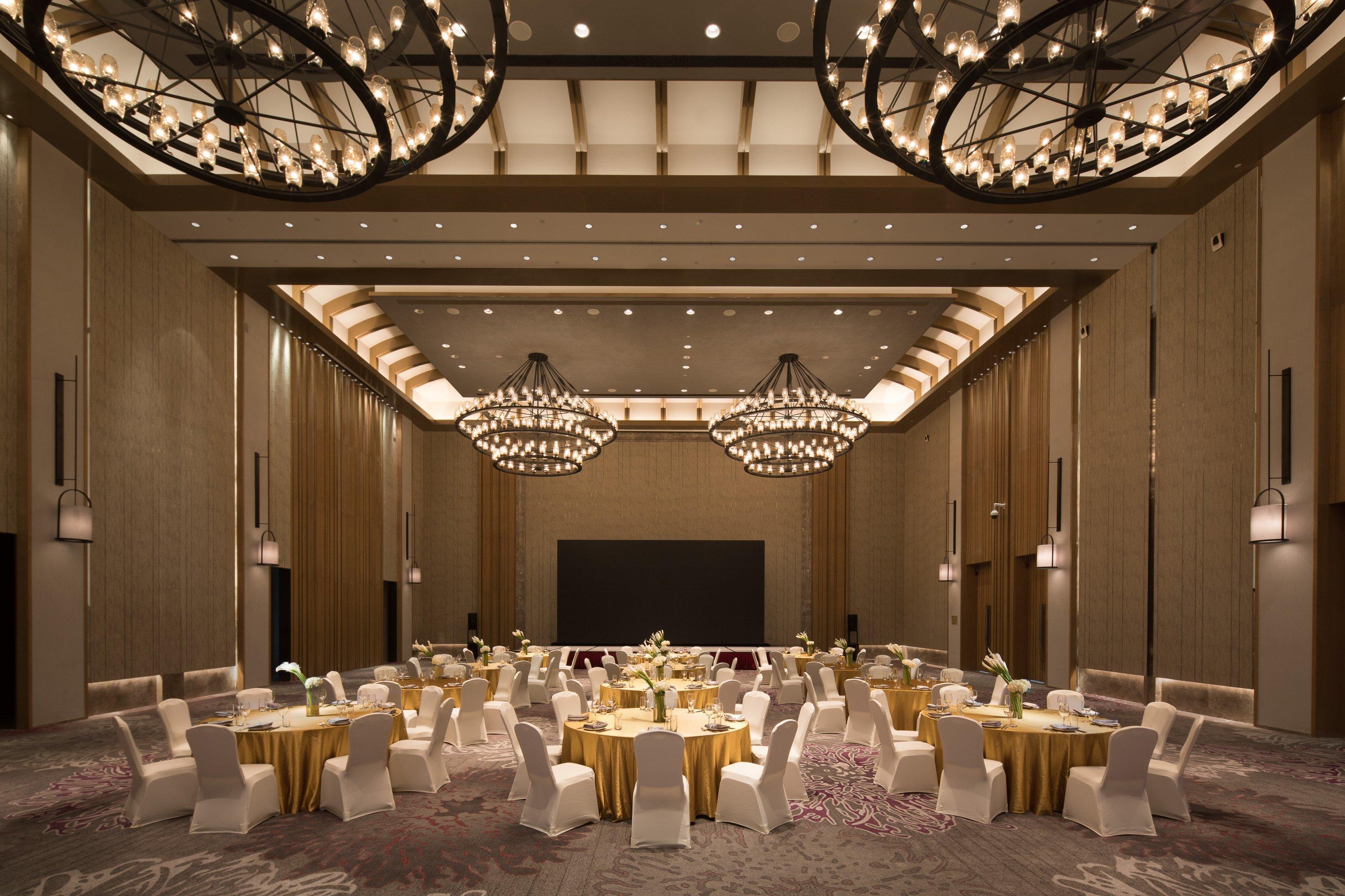 Crowne Plaza Qingdaoorientalmoviemetropolis By Ihg Hotel Bagian luar foto